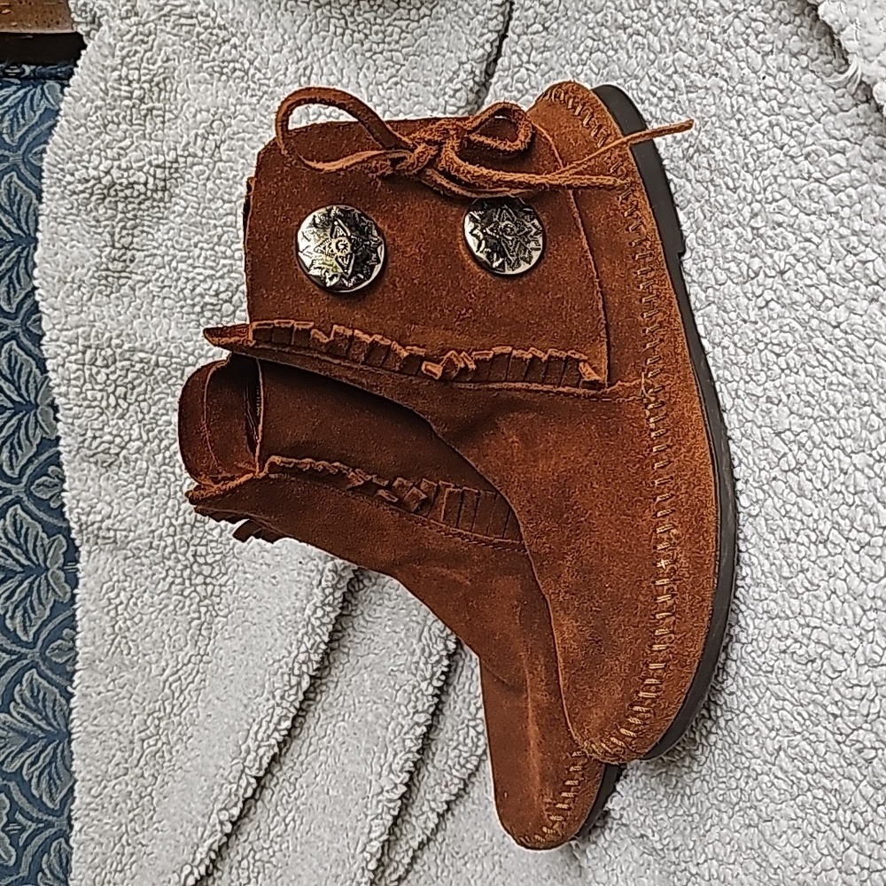 Minnetonka Suede Moccasin Lace-Up Ankle Boots